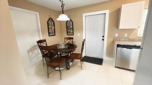 Létesítmények, BlockHaven near Legoland, Disney in Eagle Lake (FL)