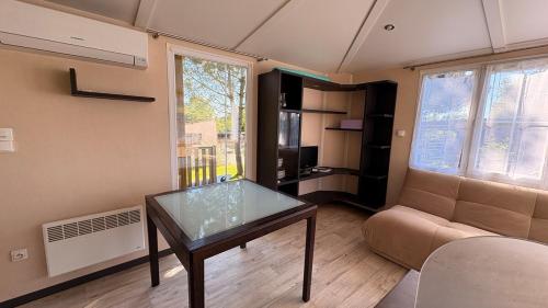 Iekārtas, Mobil home climatisé Louisiana 4 pers (Mobil home climatise Louisiana 4 pers) in Semussac