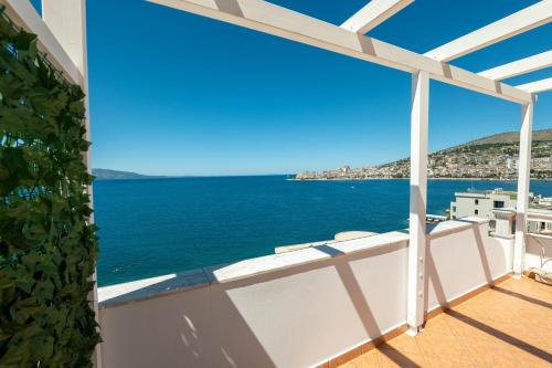 Erdano Hotel – Saranda, OR