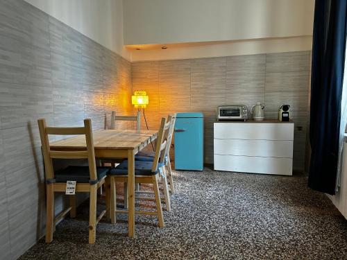 Genova Antica near Chiesa del Gesù