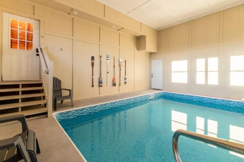 Swimming pool, Pet-Friendly, Pool, Game Room, Hot Tub, Theater in Pigeon Forge Suburbs