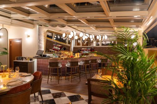 Querencia Hotel - image 14