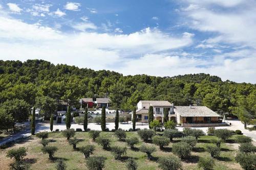 68302034 Le Jas de Joucas Hôtel-Restaurant