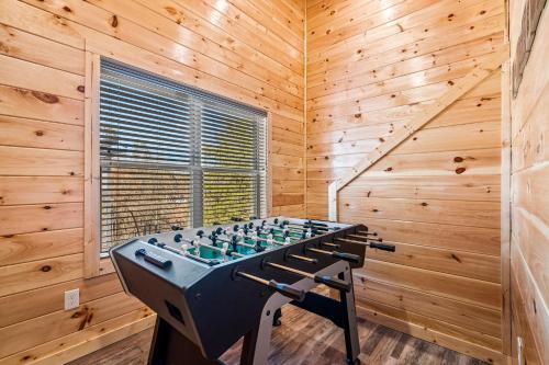 Rustic Modern Mountain Cabin by Avada Properties, Pigeon Forge (photo 3)