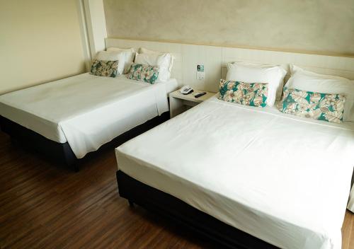 Premier Family Room - includes Hot Beach Water Park tickets image 9