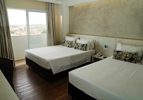 Superior Family Room - includes Hot Beach Water Park tickets image 5