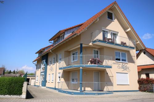 Gästehaus Mythos - image 11