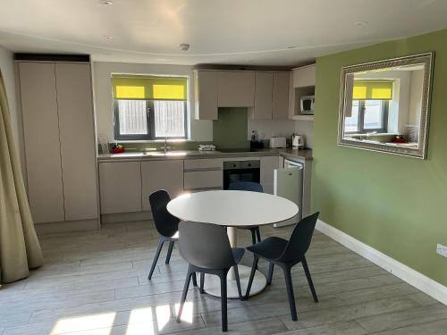 bucătărie, Arbutus Lodge in Killarney Suburbii