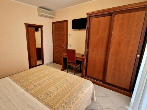 Two-Bedroom Apartment image 8