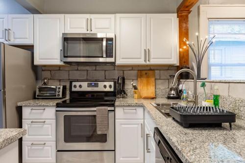 Facilities, Tranquility House 2BR Central Location in ATL in Cascade Road