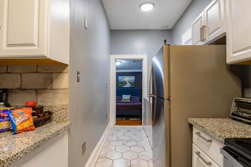 Kitchen, Tranquility House 2BR Central Location in ATL in Cascade Road