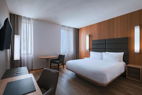 1 king bed