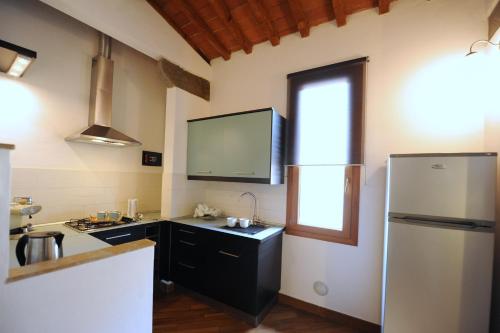 Acacia Apartments Salvia-Rosmarino - image 5