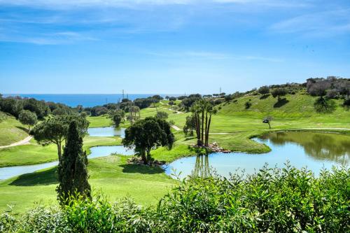 Janssun Cabopino Luxury Apartment by GHR Rentals - image 8