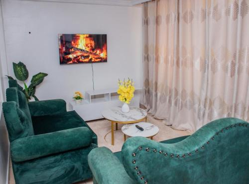 CMQ Apartments in คีซูมู