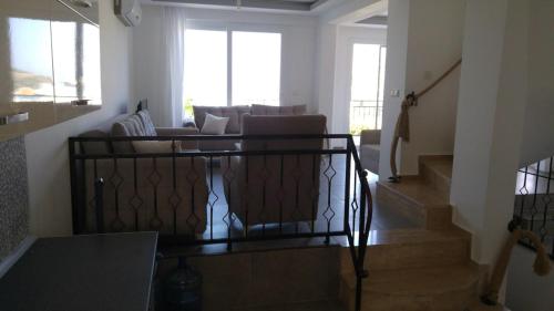 Bodrum sea view flower villa in كيونبابا