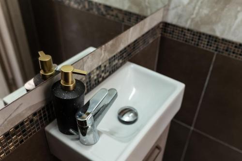 Townhouse Luise - Sunny Escape in Coral Bay, Peyia (Foto 9)