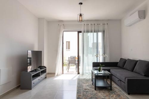 Townhouse Luise - Sunny Escape in Coral Bay, Peyia (Foto 10)