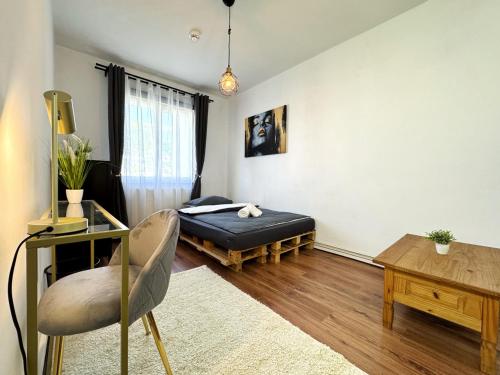 HolidayHome Apartments I Kreuzberg Bergmannkiez Private Room, Berlin (photo 2)