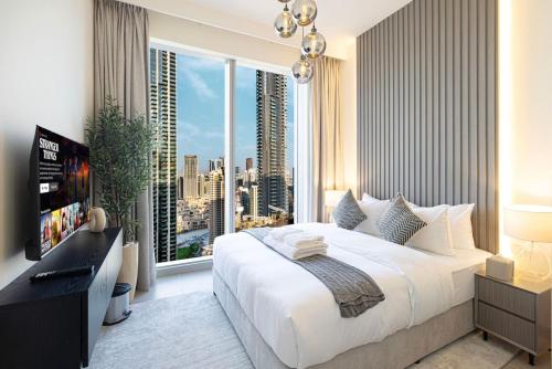 Burj Khalifa View and Dubai Mall Walk - 4BR 14 Guests, Dubai (photo 5)