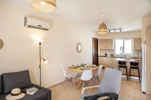 SunnyVillas 2BR Mythical Apt Swimming Pool BF03 - image 2