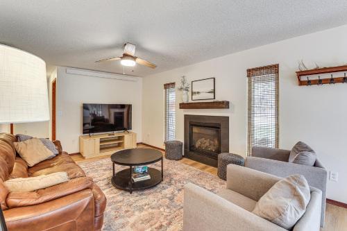 Private Black Hills Home with Corral Horses Welcome - image 10