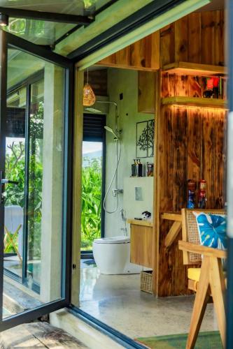 Heliconia Ledge  in 마와넬라