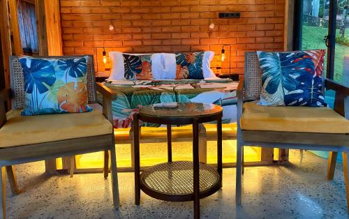 Heliconia Ledge  in 마와넬라