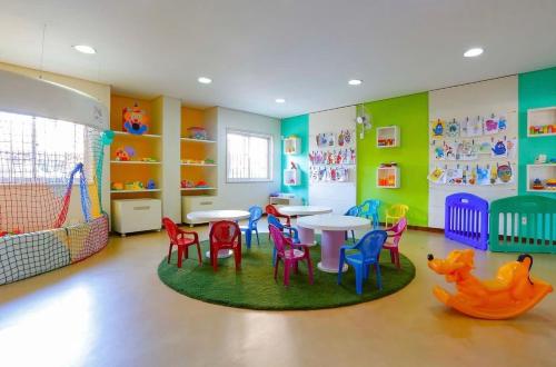 兒童俱樂部, Hot Springs Hotel - Suítes com Banheira (Hot Springs Hotel - Suites com Banheira) in 奧利加里奧鎮