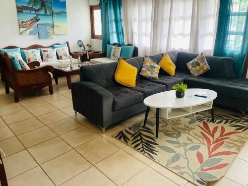 apartment tipo villa, guavaberry villa complex in Guavaberry