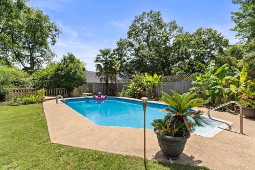Mins to Zoo - Capitol Heights Hideaway in Montgomery, USA
