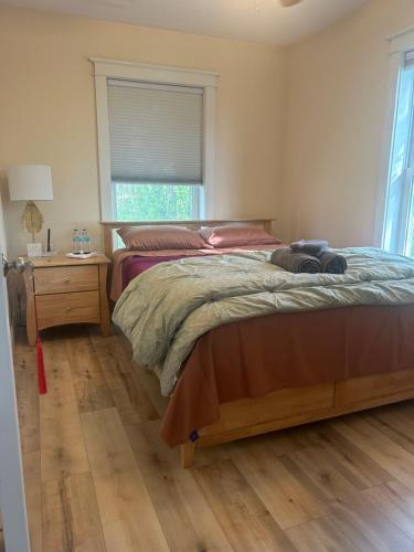 Roberts Lake House Room #3 in Colchester (Vermont)