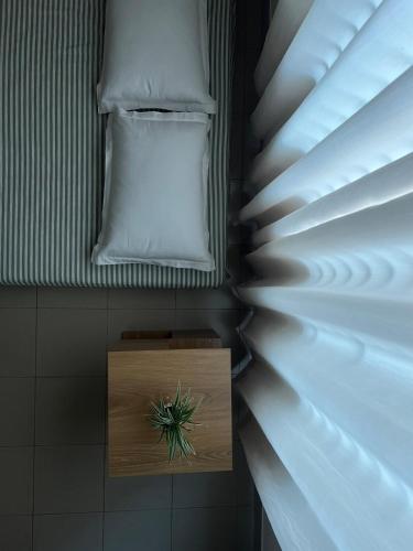 Secured, Comfy 2-Bedroom Apt in B Block, Banasree, Dhaka (foto 7)