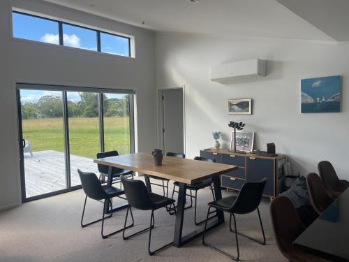 Clifton Bay Cottage in Te Awanga