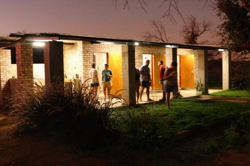 Orpheus Inn Camping in 霍里克薩斯