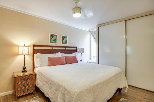 Gorgeous Oceanfront Condo with Spectacular Views! - image 10