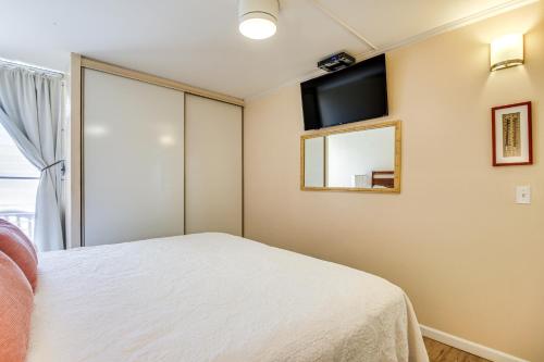 Gorgeous Oceanfront Condo with Spectacular Views! - image 5