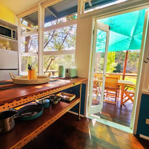 Sunrise Cottage 'Guildford VIC' in Yandoit