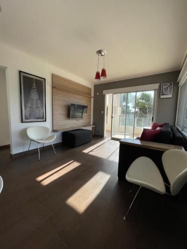 Apartment image 10