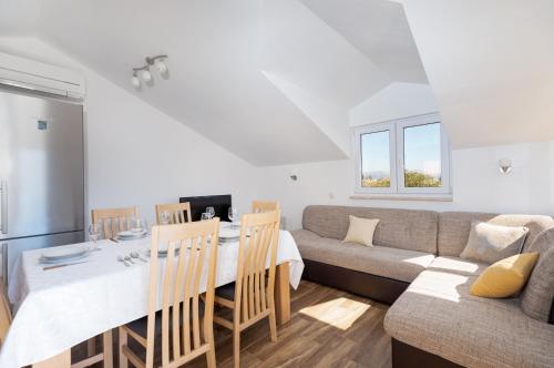 Four-Bedroom Holiday Home