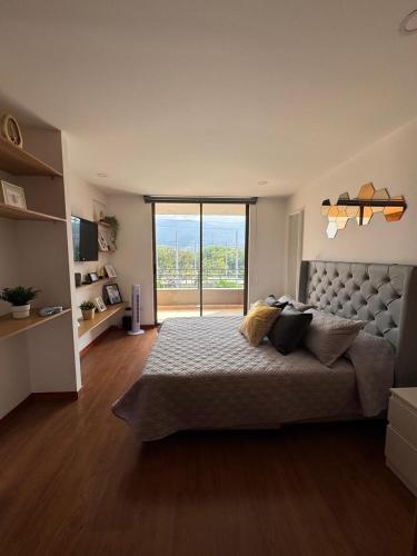 Aparta estudio muy bien ubicado, Medellín (fotografie 3)