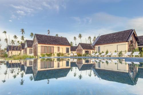 Swimming pool, Moana Resort Koh Kood in Laem Pong Lak Uan