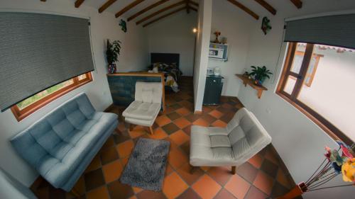 Double Room with Private Bathroom image 5