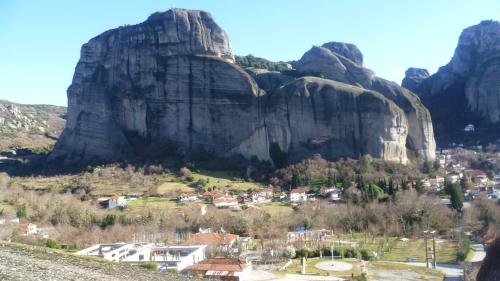 Hotel Meteoritis - image 14