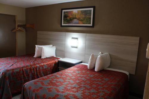 Double Room with Two Double Beds - Non-Smoking
