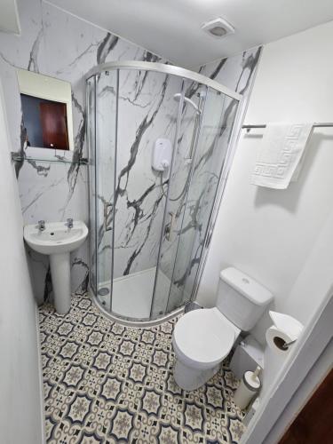 Boston Hotel - image 3