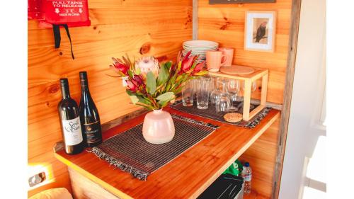 Ételek és italok, Saddle Country Escape by Tiny Away in Broadford