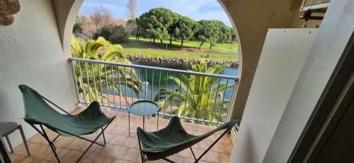 Panoramic, Studio rénové superbe vue lagon, piscine, clim