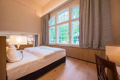 Gutshotel Menterschwaige - Heritage Boutique Hotel with Timless Elegance, Munich (photo 8)