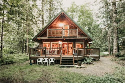 Mt Baker Rim Cabin #32 - Pets Ok - Wi-Fi - Wood Stove